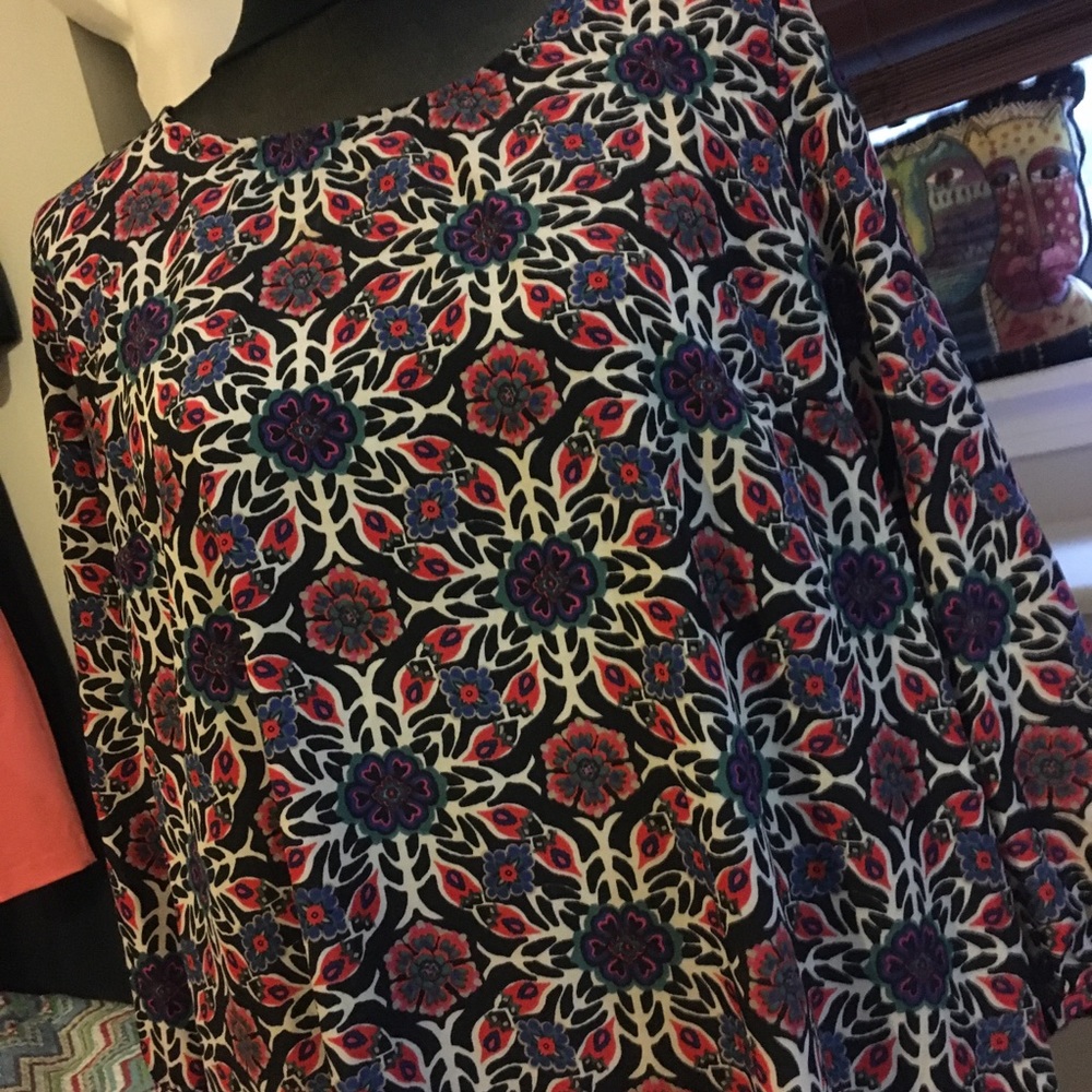 Old Navy size L sheath medallion dress, EUC
